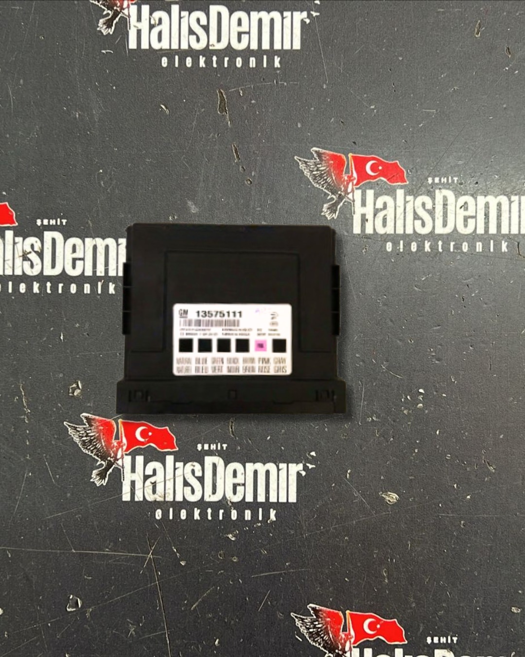 OPEL ASTRA J İNSİGNA BCM BEYNİ 13575111