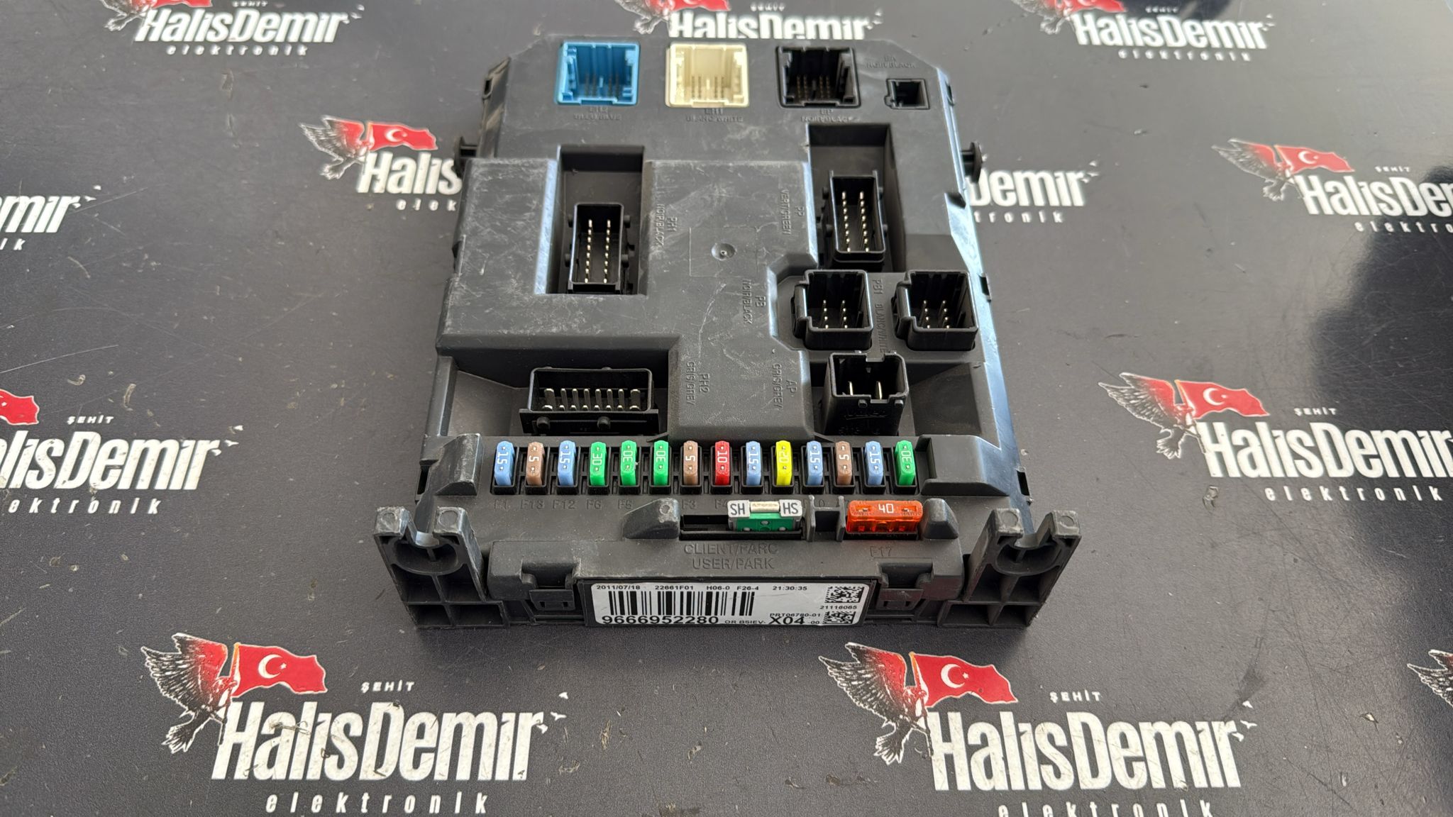 Peugeot 207 C3 BSI Beyni Sigorta Kutusu 9666952280 BSIEV-X04-00