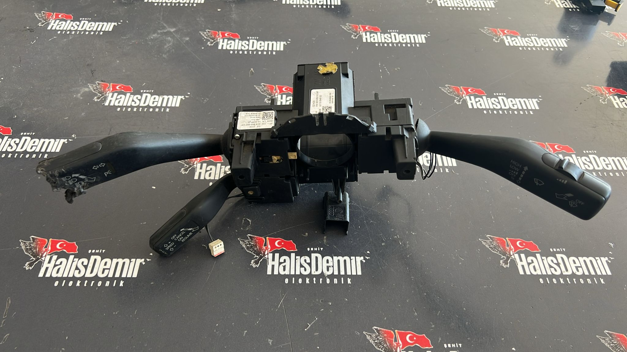 VW PASSSAT B6 SİNYAL SİLECEK KOLU 3C5953513AF